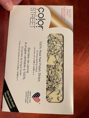 Color Street Cream & Black Splatter Glow Nail Strips